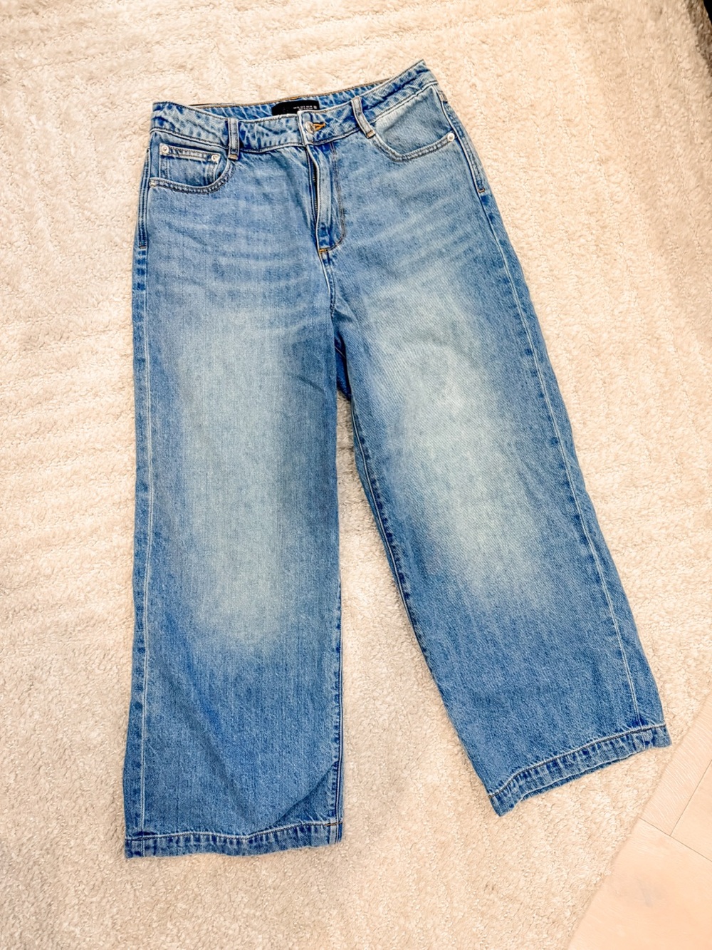 NWOT - Zara Wide-Leg Light Blue Denim Jeans Size 6